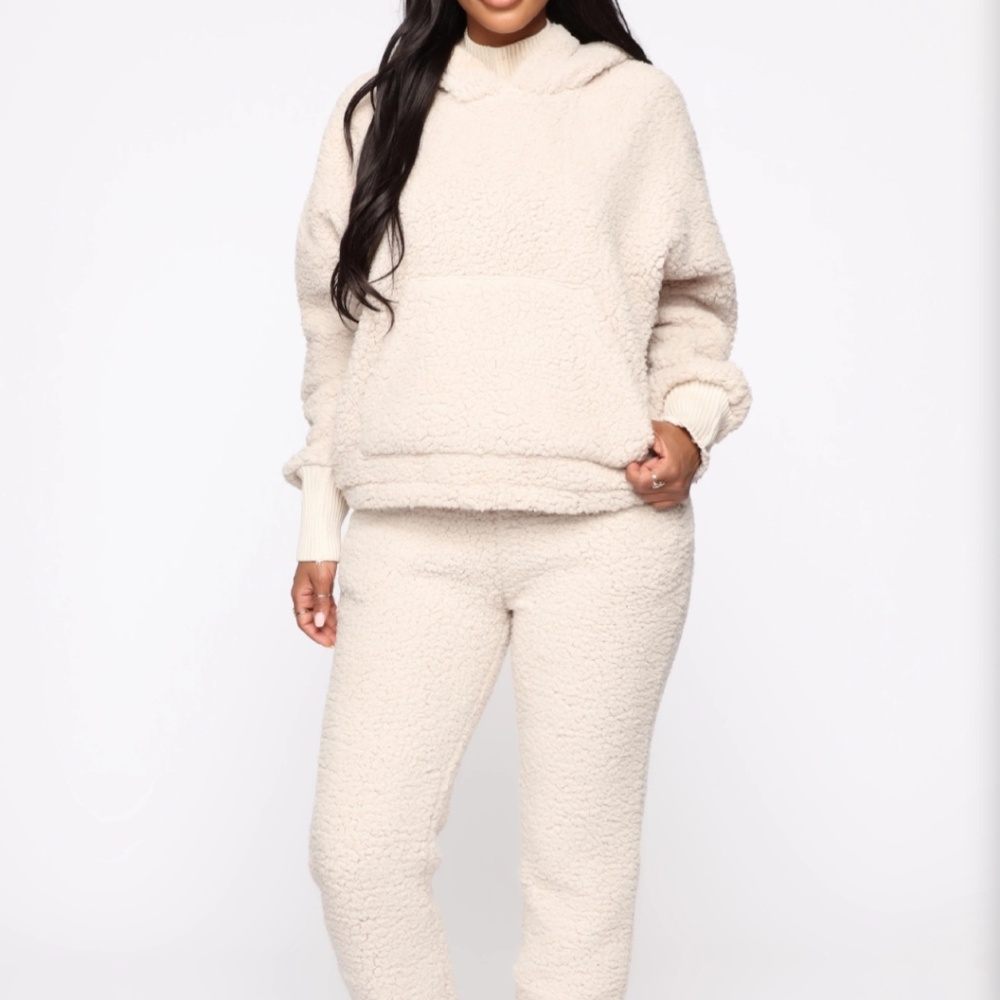 Nwt fashion nova sherpa set